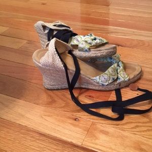 J. Crew espadrilles. Sale 💜